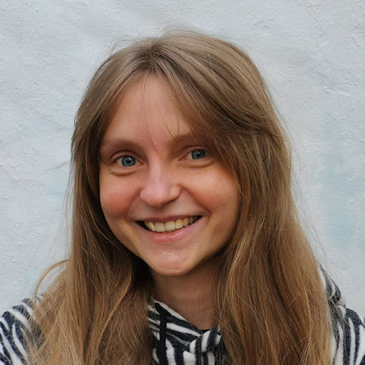 Альона Лебедєва